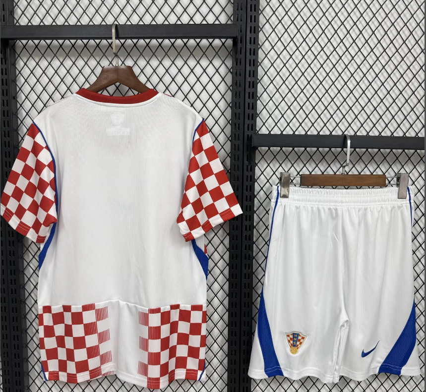 Real Sociedad Home Jersey 2023/24