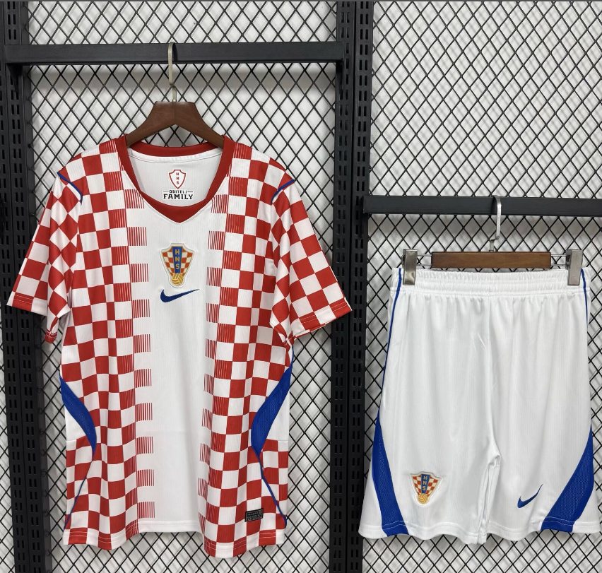 Real Sociedad Home Jersey 2023/24